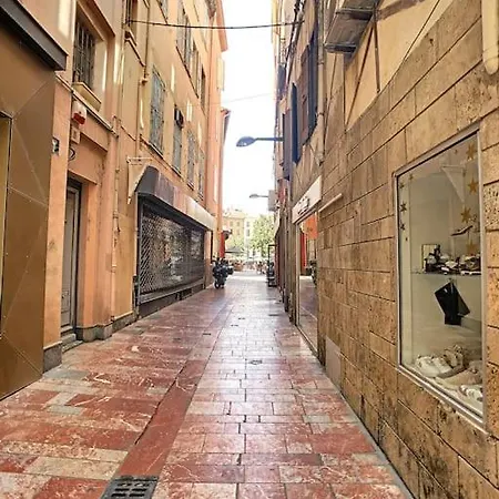 Apartment Duplex Calme En Coeur De Perpignan